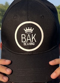 bak be a king hat